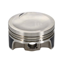 Load image into Gallery viewer, Wiseco Ford SOHC V8 4.6L 2 Val Trick Flow Twisted Wedge NA/Boost/Nitrous -13.0cc 3.572 Bore 9.8:1 CR Piston Sets - Forged - 8cyl Wiseco
