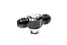 Load image into Gallery viewer, Radium Engineering Nissan S13 SR20DET 10AN Male Press-Fit Valve Cover Fitting - Exhaust Side Fittings Radium Engineering
