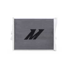 Load image into Gallery viewer, Mishimoto 99-06 BMW 323i/323i/328i/330i w/ Auto Transmission Performance Aluminum Radiator Radiators Mishimoto
