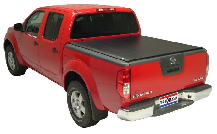 Truxedo 05-21 Nissan Frontier 5ft Lo Pro Bed Cover Bed Covers - Roll Up Truxedo   