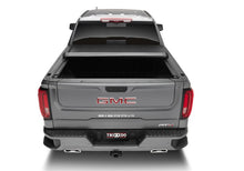 Load image into Gallery viewer, Truxedo 20-21 GM 1500 (New Body) w/ CarbonPro Bed 5ft 9in Lo Pro Bed Cover Bed Covers - Roll Up Truxedo
