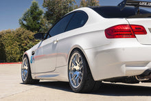 Load image into Gallery viewer, APEX ARC-8R 18 X 10.5 +40 5 X 120 CB72.56 POLISHED Wheels Apex
