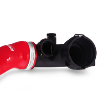 Load image into Gallery viewer, Mishimoto 99-06 BMW E46 Non-M Red Silicone Hose Kit Hoses Mishimoto
