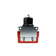 Load image into Gallery viewer, Aeromotive A2000 Carbureted Bypass Regulator - 4-Port Fuel Pressure Regulators Aeromotive
