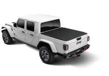 Load image into Gallery viewer, Truxedo 2020 Jeep Gladiator 5ft Sentry CT Bed Cover Bed Covers - Roll Up Truxedo
