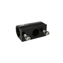 Load image into Gallery viewer, Aeromotive 05-06 Ford 4.6L Fuel Rail Pressure Sensor Adapter Log (-08 AN inlet / outlet) Fuel Manifolds Aeromotive
