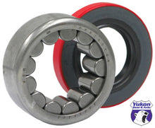 Load image into Gallery viewer, Yukon Gear Axle Bearing &amp; Seal Kit For GM 9.5in Wheel Bearings Yukon Gear &amp; Axle

