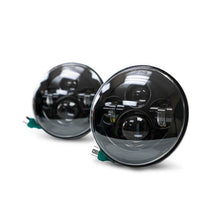 Load image into Gallery viewer, DV8 Offroad 07-18 Jeep Wrangler JK LED Projector Headlights Headlights DV8 Offroad
