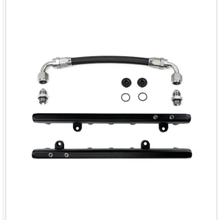 Load image into Gallery viewer, DeatschWerks DWK7-203 DeatschWerks Chevrolet LS2/LS3 Fuel Rails with Crossover
