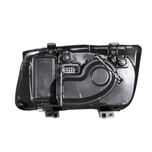 Load image into Gallery viewer, ANZO 1999-2005 Volkswagen Jetta Crystal Headlights Black w/o Bulbs Headlights ANZO
