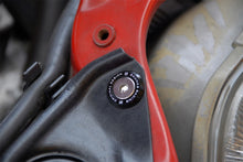 Load image into Gallery viewer, Skunk2 Small Fender Black Anodized Washer Kit (6 Pcs.) Hardware Kits - Other Skunk2 Racing

