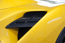 Load image into Gallery viewer, Capristo 03FE08710010LM Ferrari 488 GTB/GTS Carbon Side Air Intake Panels (Matte)
