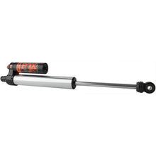 Load image into Gallery viewer, FOX FOX883-26-041 Fox 17+ Ford SD 2.5 Factory Series Rear Shock Set w/DSC / 2-3.5in Lift

