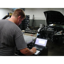 Load image into Gallery viewer, Mishimoto MISMMRAD-370Z-09 Mishimoto 09+ Nissan 370Z Manual Radiator
