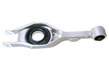 Load image into Gallery viewer, Mevotech CMS901122 Suspension Control Arm Mevotech CMS901122
