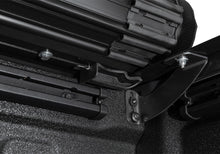 Load image into Gallery viewer, Truxedo TRX1523216 Truxedo 2020 Jeep Gladiator 5ft Sentry CT Bed Cover
