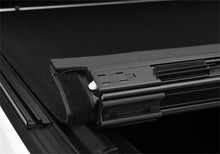 Load image into Gallery viewer, Truxedo TRX1523216 Truxedo 2020 Jeep Gladiator 5ft Sentry CT Bed Cover
