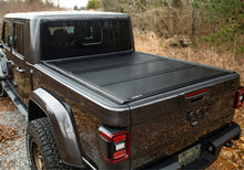 Load image into Gallery viewer, Undercover UNDAX32010 UnderCover 20-21 Jeep Gladiator 5ft Armor Flex Bed Cover
