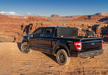 Load image into Gallery viewer, Undercover UNDAX22029 UnderCover 2021+ Ford F-150 Crew Cab 5.5ft Armor Flex Bed Cover Cover
